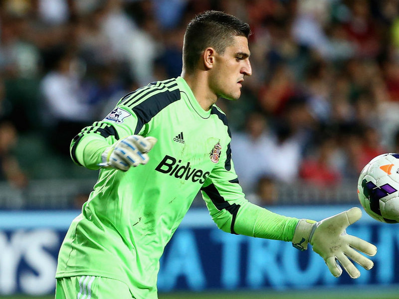 Vito Mannone masih cedera.